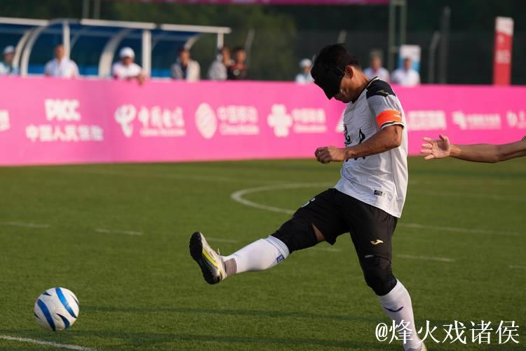 广东盲人足球队问鼎冠军,门将宋蔚泓感叹难忘赛事 广东盲人足球队问鼎冠军,门将宋蔚泓感叹难忘赛事
